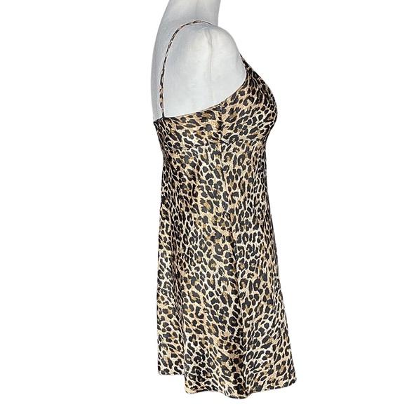 Victoria’s Secret Leopard Print Satin Slip Dress. Small. Trashy2K, Mob Wife, Y2K - Picture 5 of 8